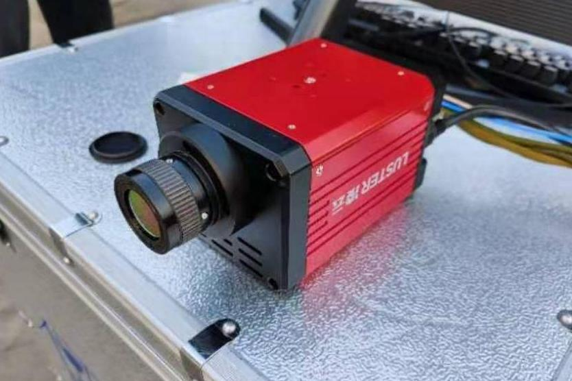 定標黑體溫度均勻性調(diào)試系統(tǒng)