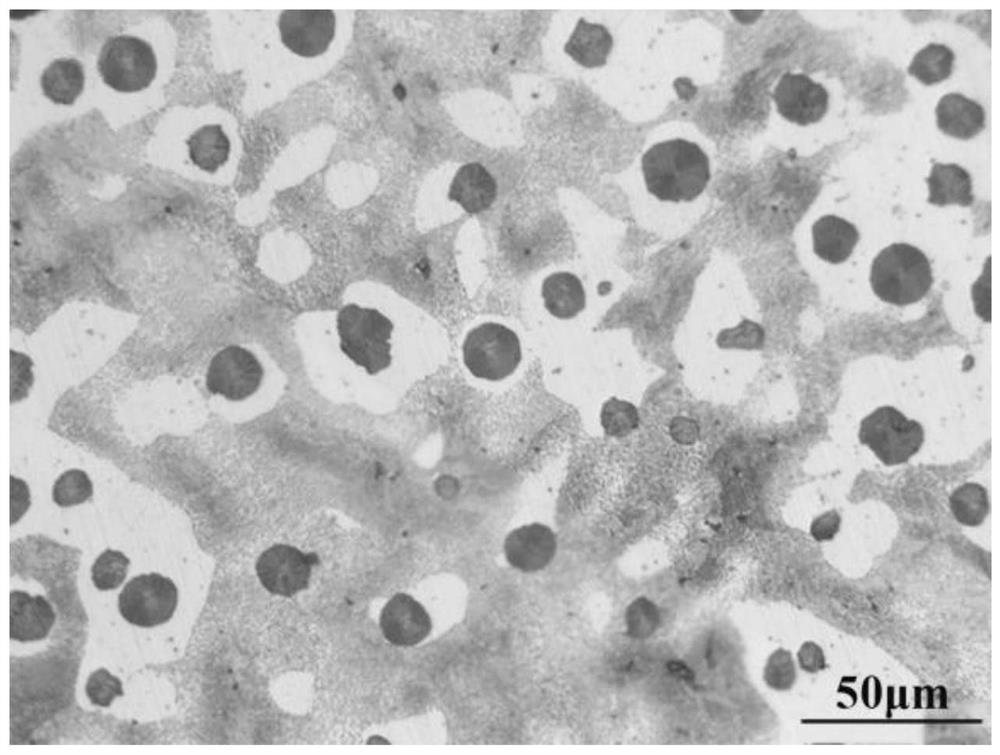 一種高強度、高韌性的球墨鑄鐵及其制備方法與應(yīng)用